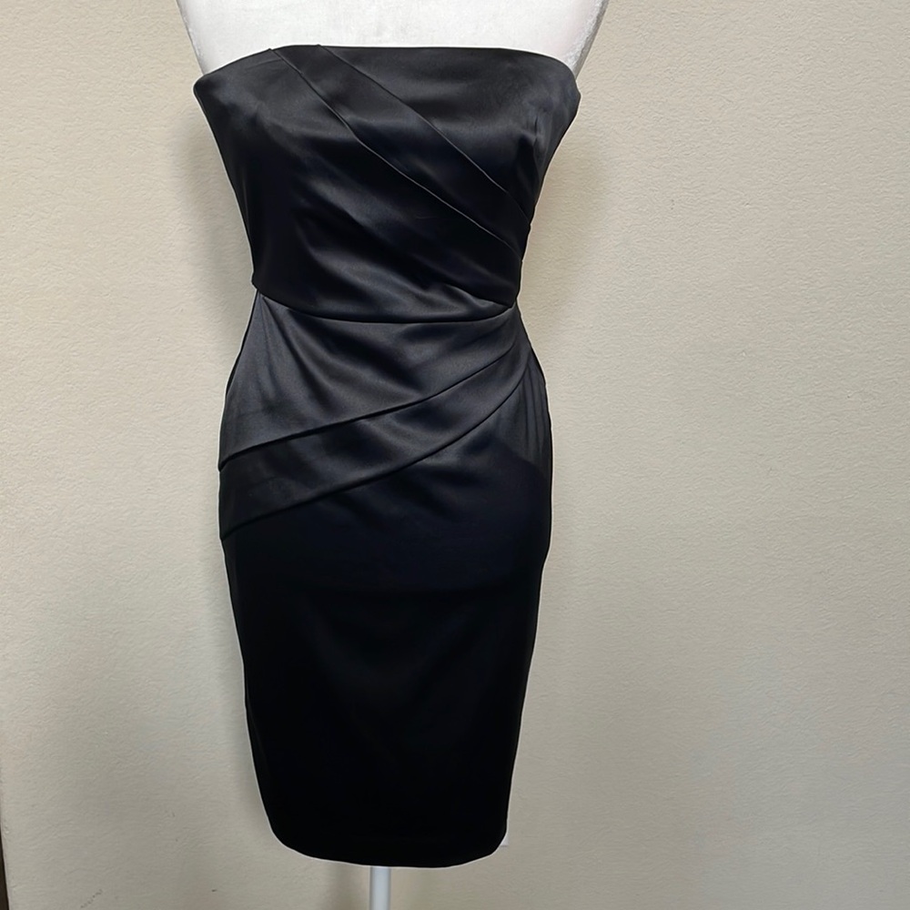 WHITE HOUSE BLACK MARKET DRESS